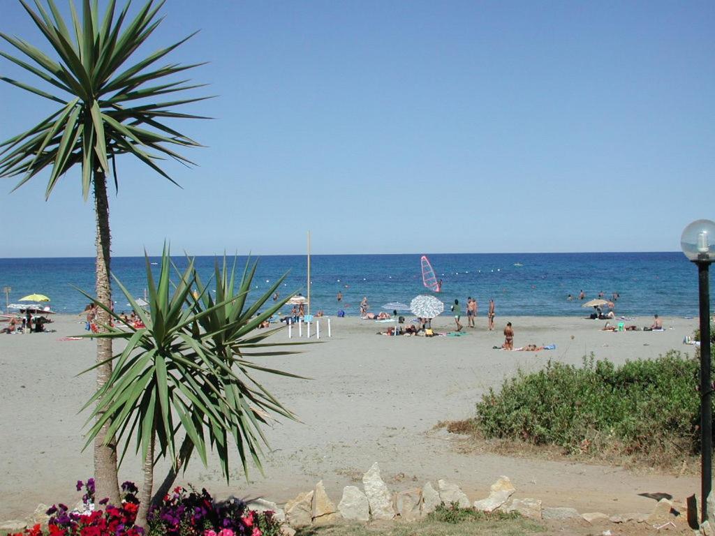 Villetta Sul Mare, Panoramica 维拉普特祖 外观 照片